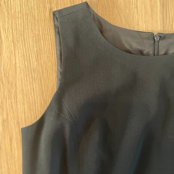 Garfield & Marks Black Sleeveless Sheath Dress Size 12 - Picture 5 of 11